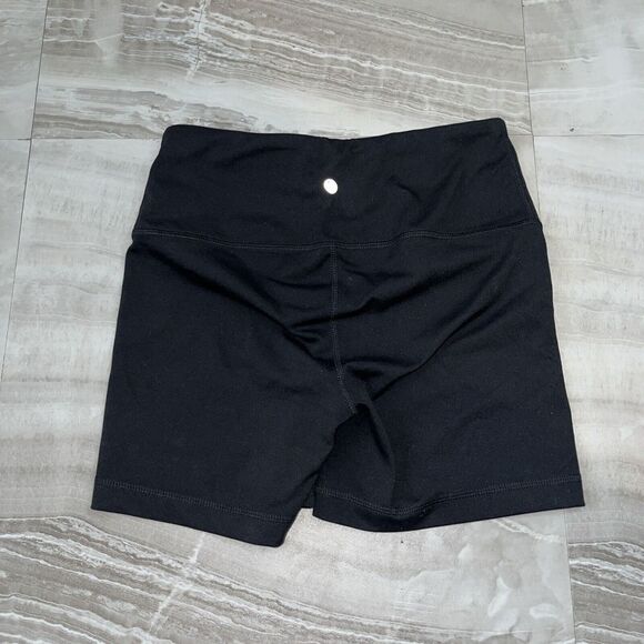 Yogalicious Lux  Womens stretchy Black Small Shorts Athleisure - Picture 2 of 4